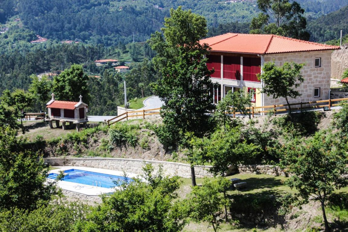 테라스 드 부로 Encostas Da Torre 게스트하우스 외부 사진